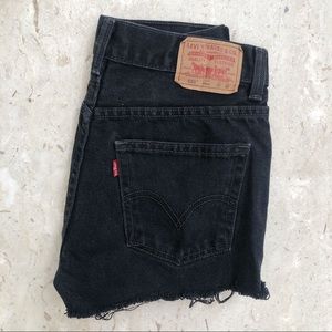 Black Levi’s cutoff shorts
